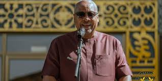 President John Dramani Mahama,Raw cocoa beans,Ghana Cocoa Board,Export